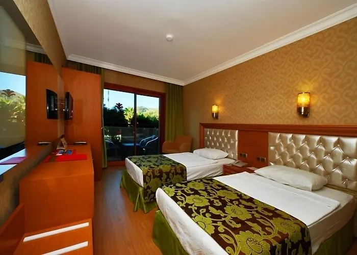 Hotel Pasabey 4*